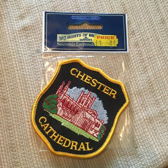 NWT "Chester Cathedral" Souvenir Embroidered Badge - Picture 2 of 4